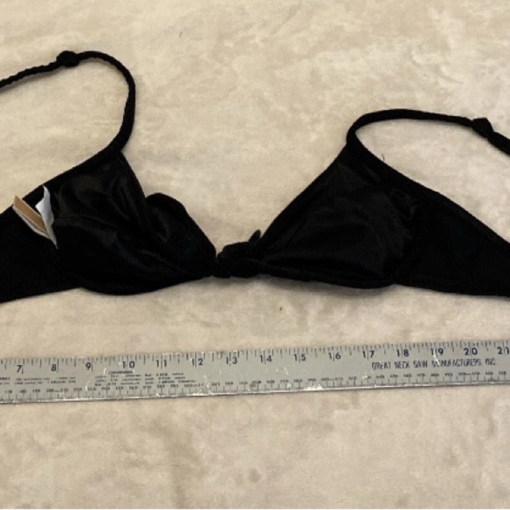 Elegant Black Tie-Front Bikini Top - Picture 13 of 15